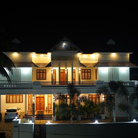 Nandhanam Holidays Каннур Экстерьер фото